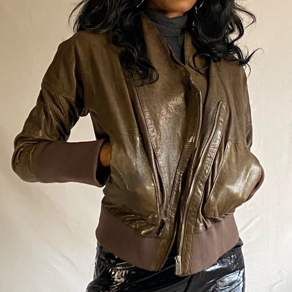 Genuine leather Olive green jacket - Picture 2 of 16
